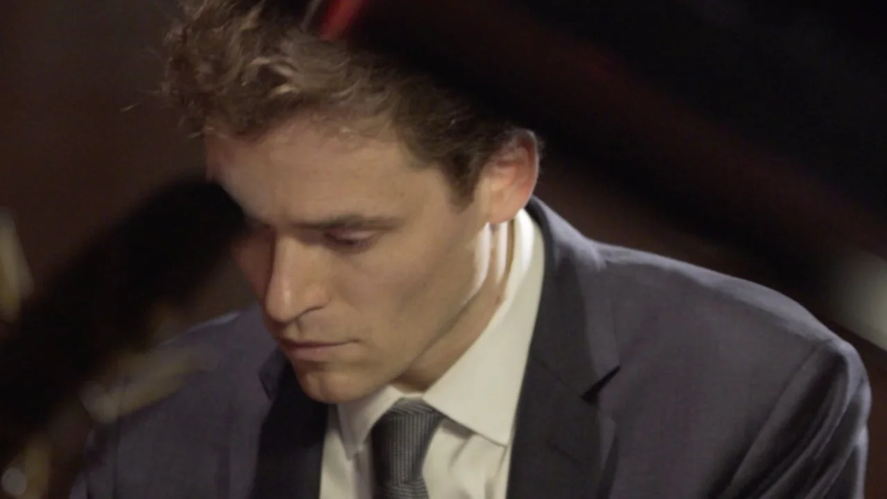 Pianist performing Grace by Arturo Cardelús